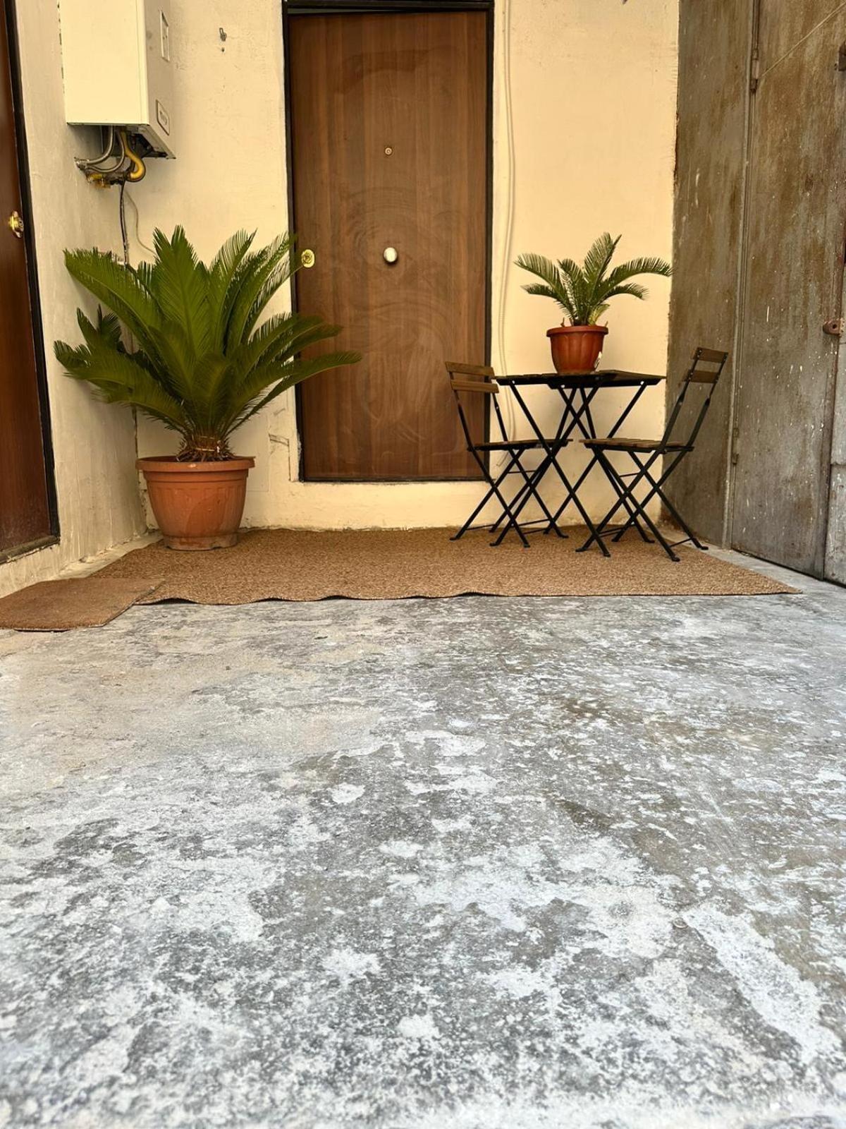 Hv Suites Decumanus Naples Extérieur photo